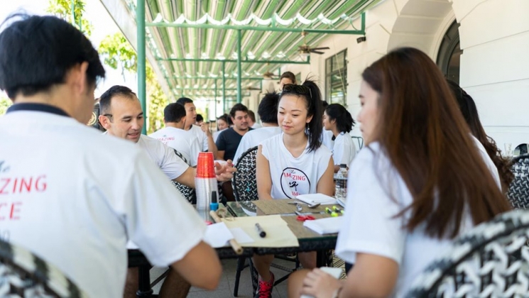 AMAZING RACE HOI AN 